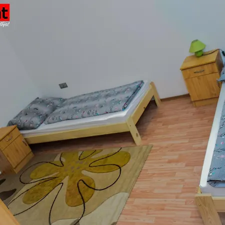 Nora And Restaurant Inn *