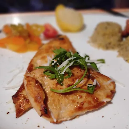 宾馆 Nora And Restaurant